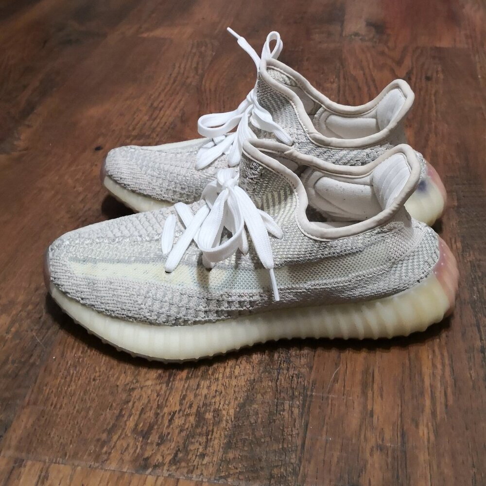 Adidas Yeezy Boost 350 V2 Cream Sneakers Size 5 - Picture 4 of 8